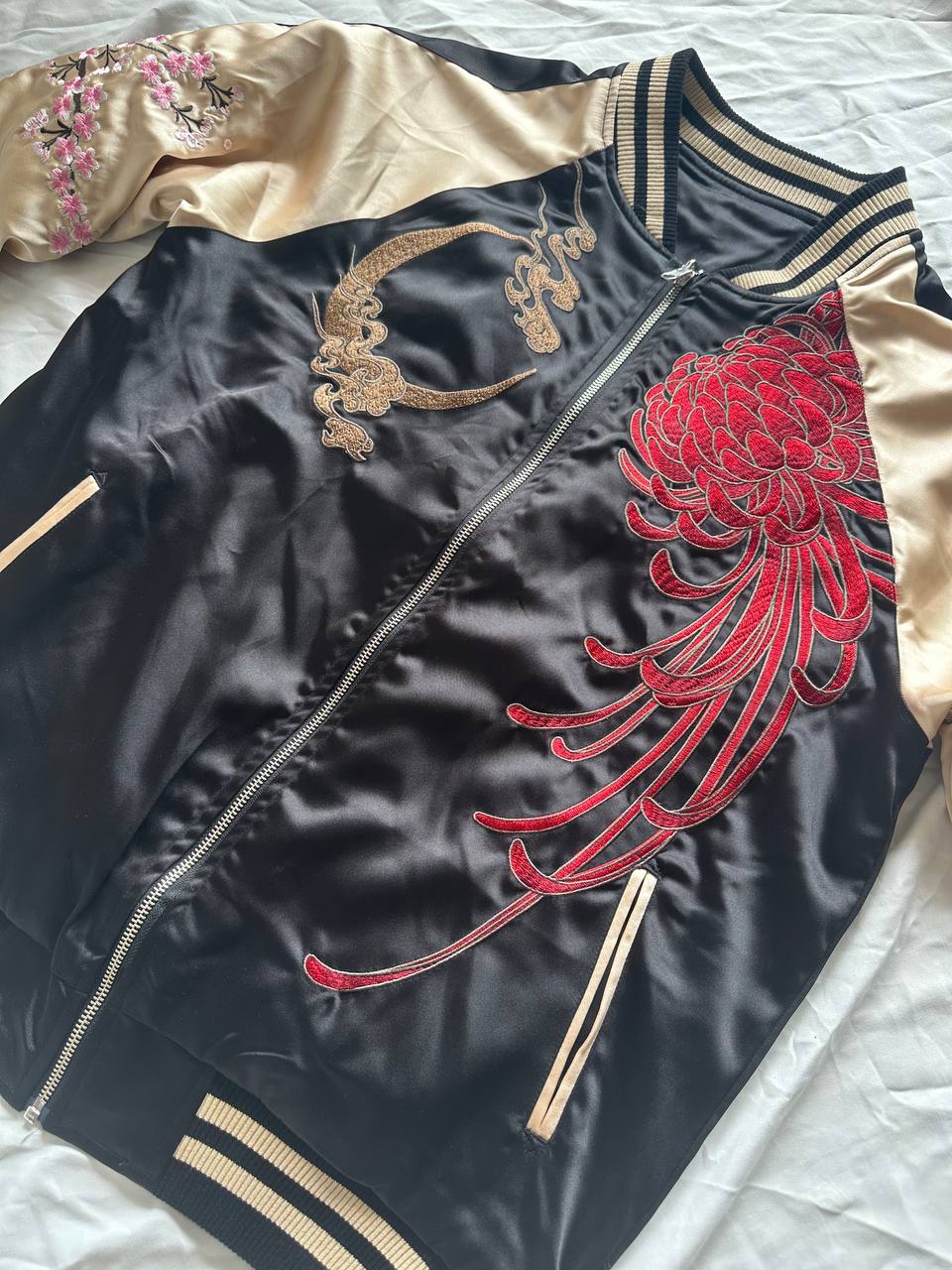 Kylin Blossom Sukajan Souvenir Bomber Jacket (Reversible)